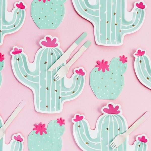 Cactus themed plates and cutleries