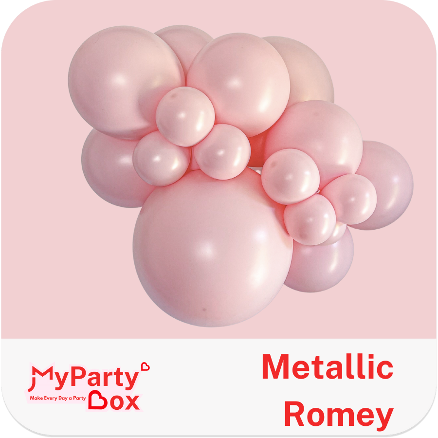 Tuftex Romey Latex Balloon Cluster