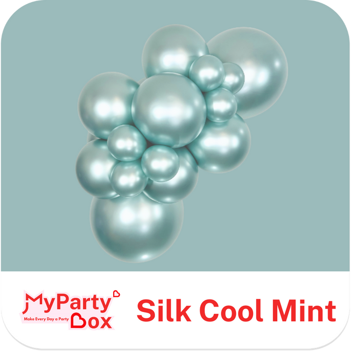 Sempertex Silk Cool Mint Latex Balloon Cluster