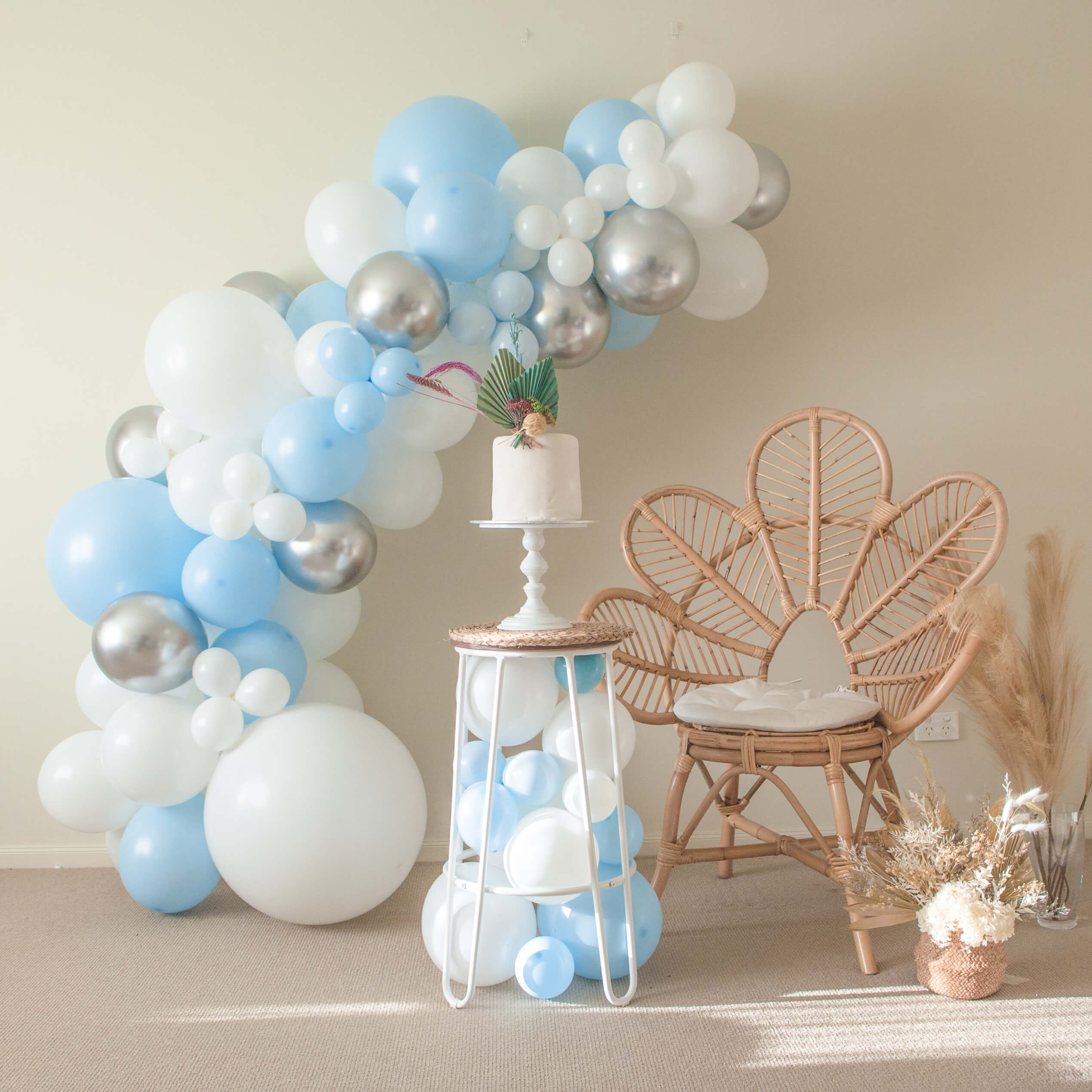 Baby Blue Balloon Garland DIY Kit