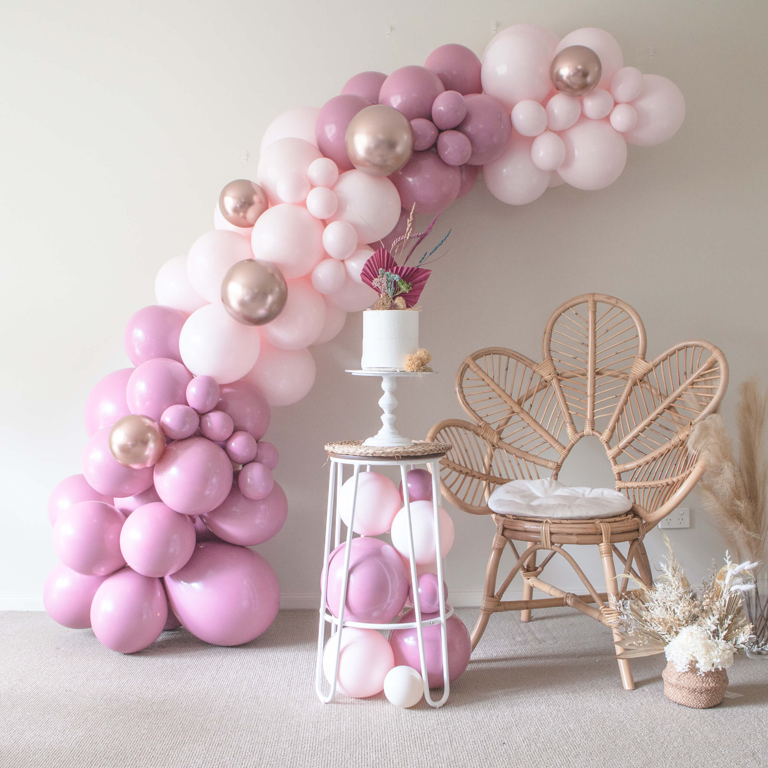 Luxe Candy Floss Balloon Garland DIY Kit