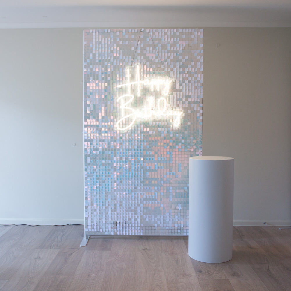 Iridescent Shimmer wall with plinth