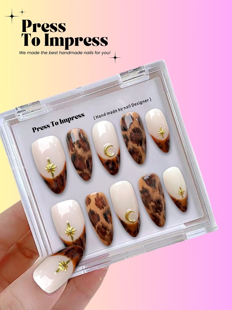 Moonlit Leopard 3D Almond Handmade Press on Nails
