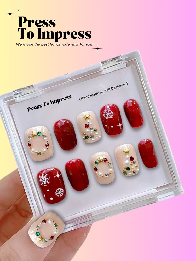 Holiday Wreath Square Christmas Handmade Press On Nails