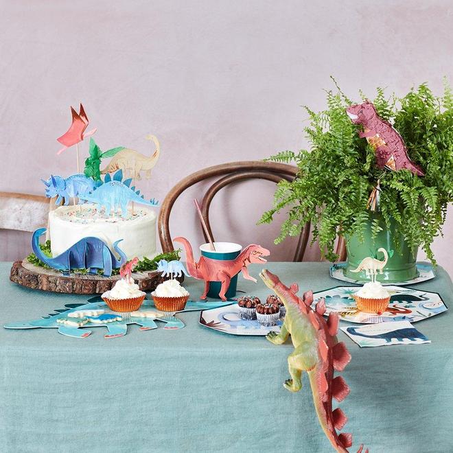 MeriMeri Dinosaur Kingdom Cupcake Kit  on party table